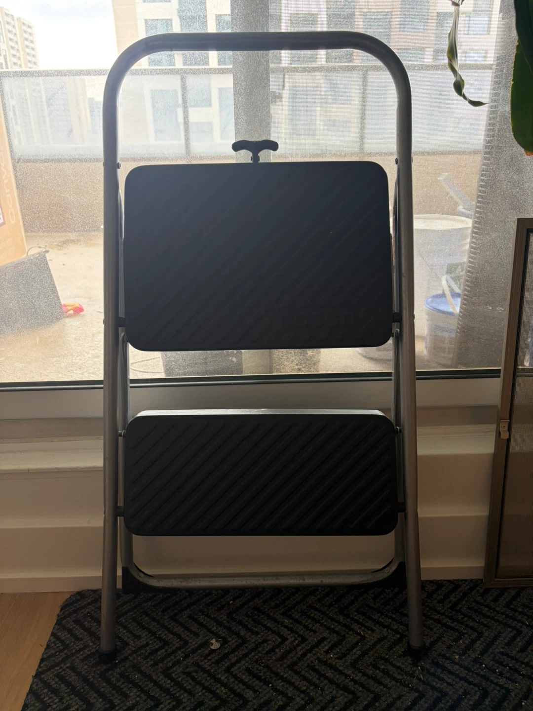 Cosco 2-Step Stepladder - photo 3