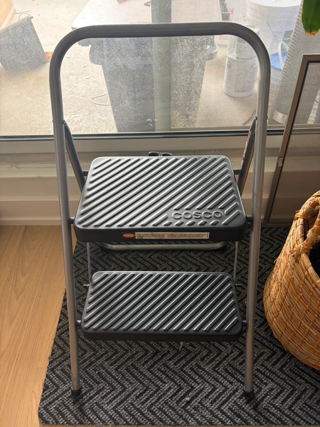 Cosco 2-Step Stepladder - photo 2