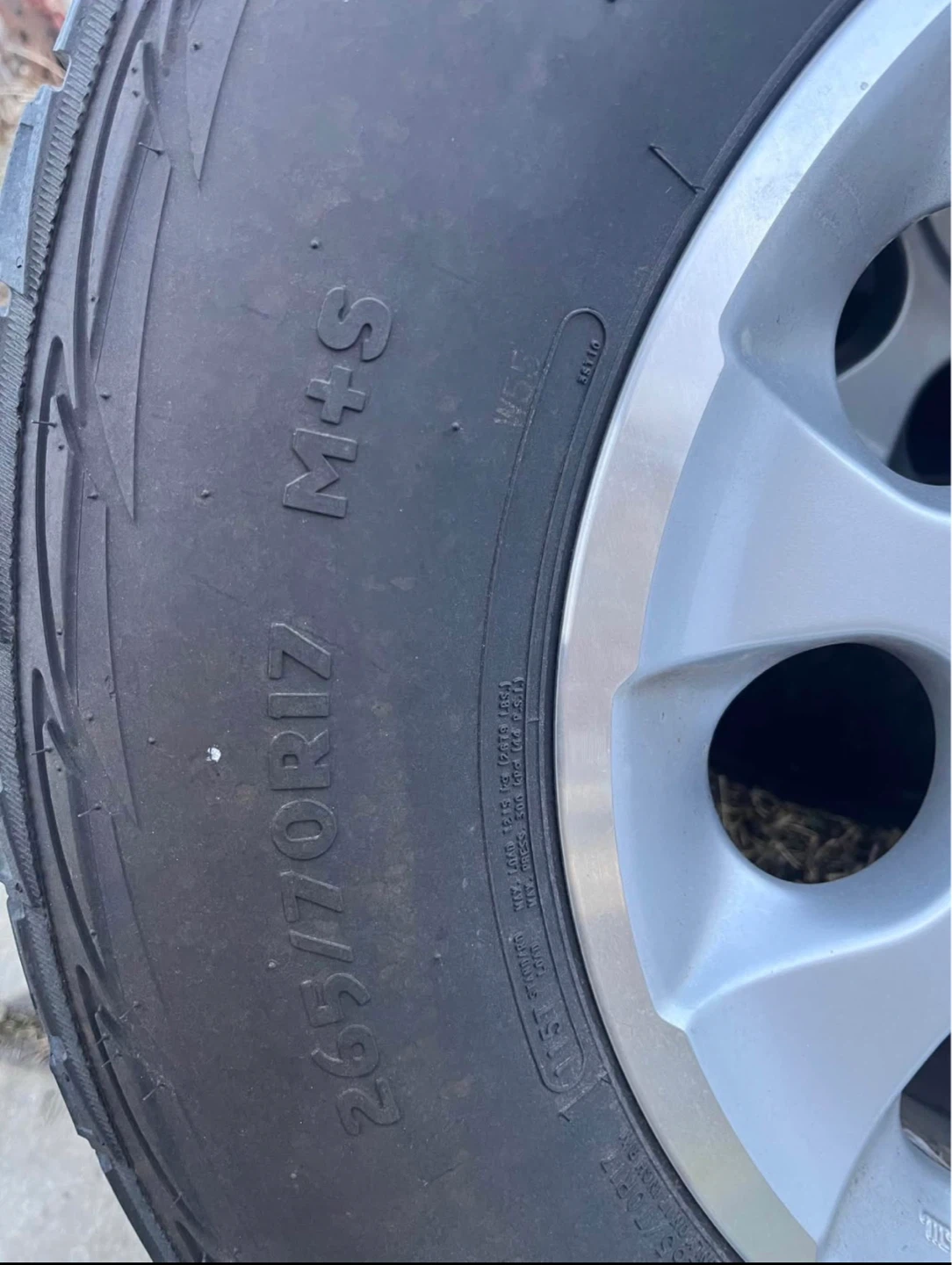 Motomaster Total Terrain All M+S Tires (Set of 4) - 265/70R17 - photo 3