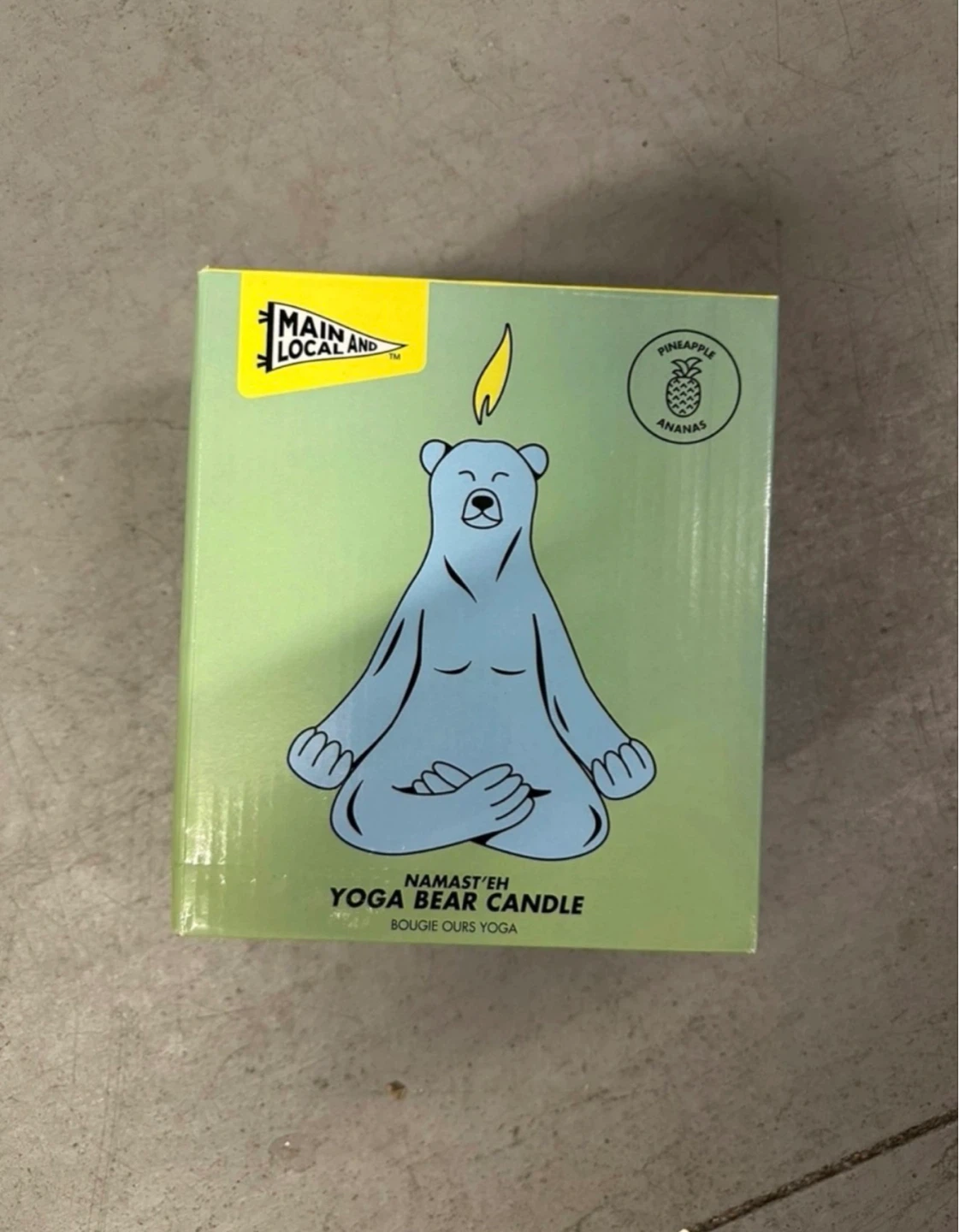 Brand new main and local yoga bear candle (pineapple scent)