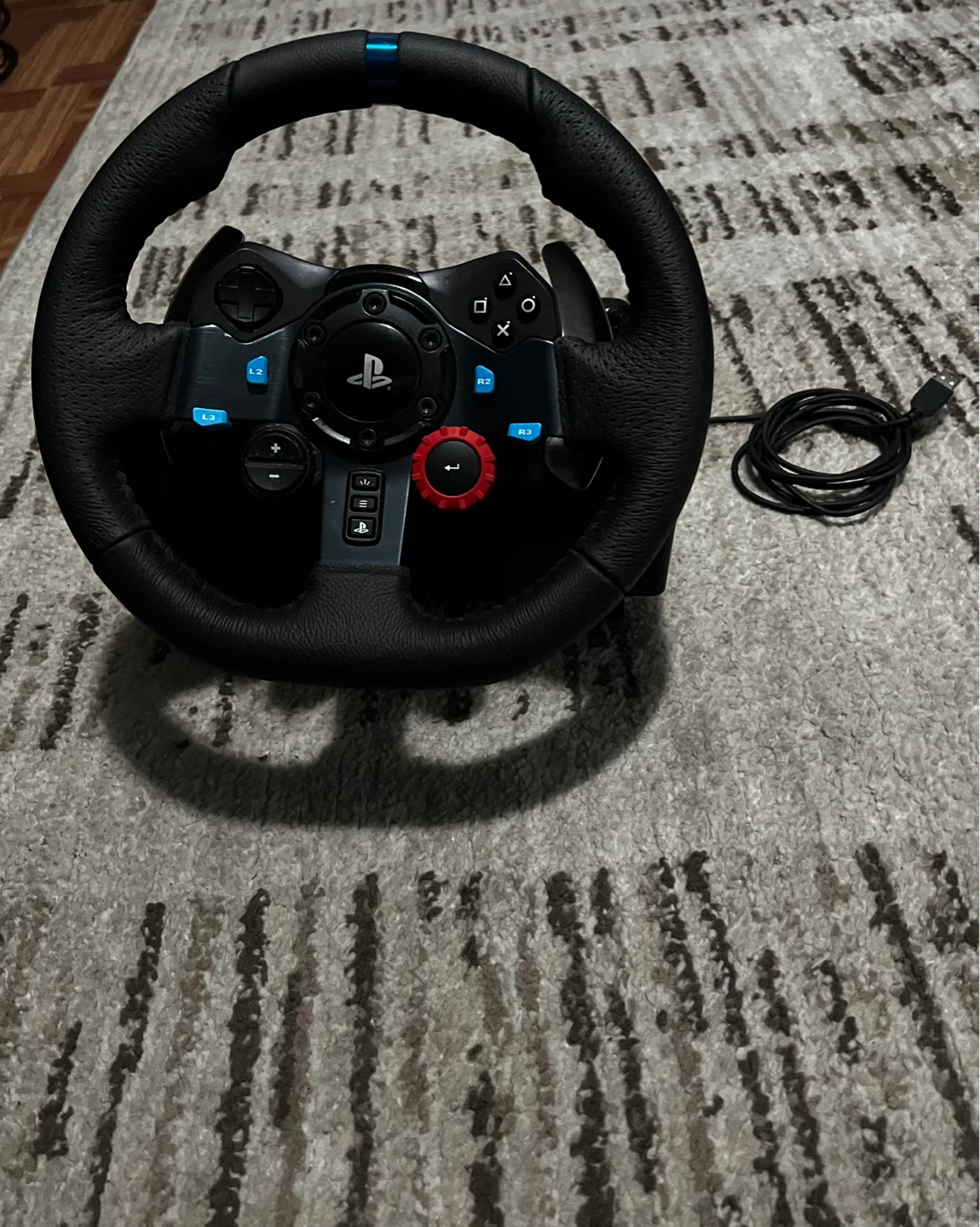 Logitech G923 Racing Wheel and Pedals for PS5/PS4 - photo 2