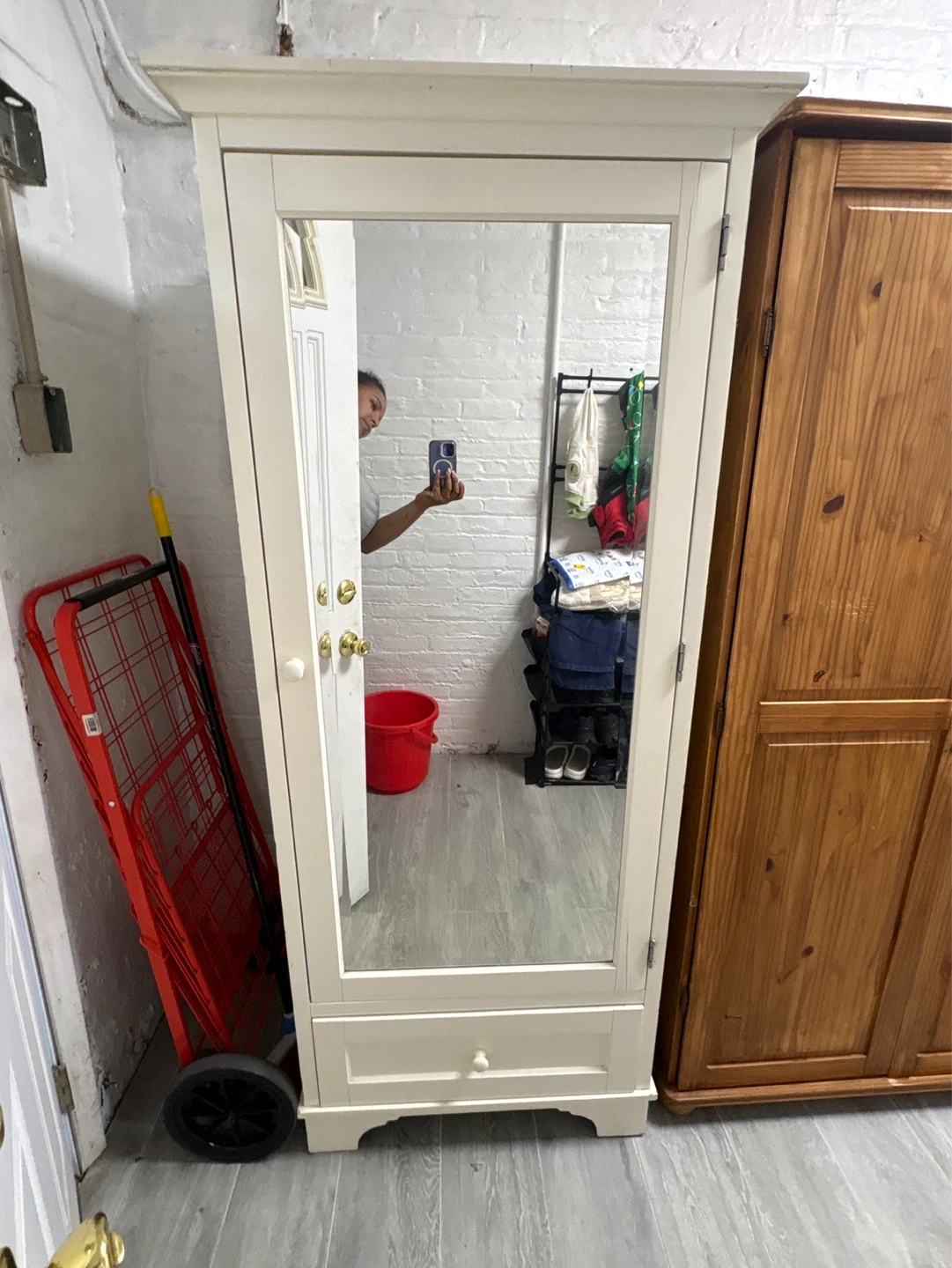Cream Wardrobe with Mirror and Drawer