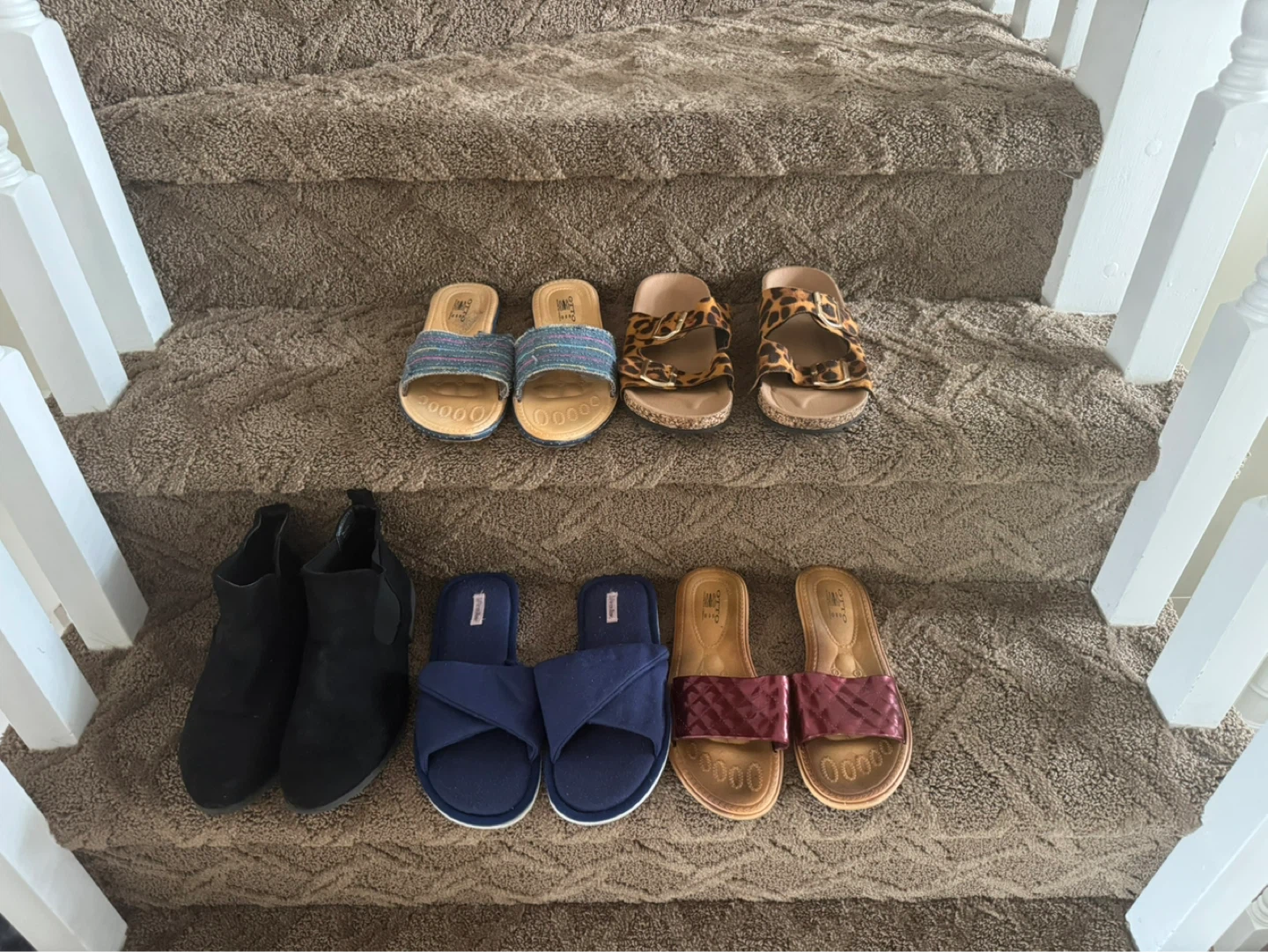 Birkenstock-style Leopard Print Slides