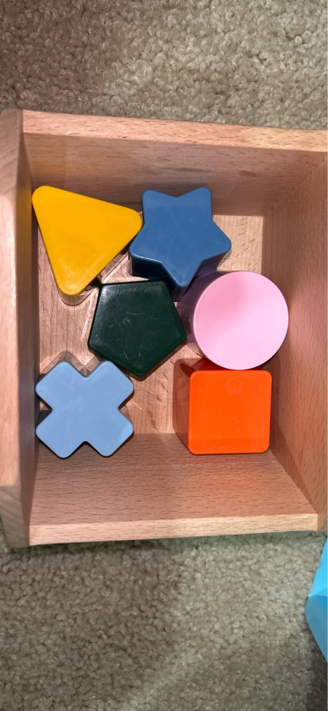IKEA UPPSTÅ Shape Sorter Toy - photo 4