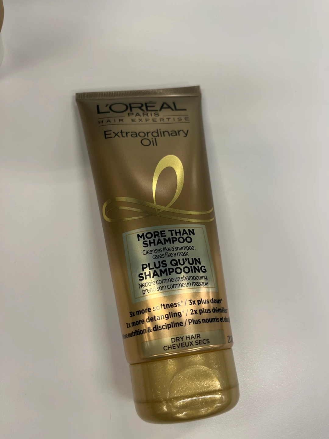 L'Oréal Paris Extraordinary Oil More Than Shampoo for Dry Hair