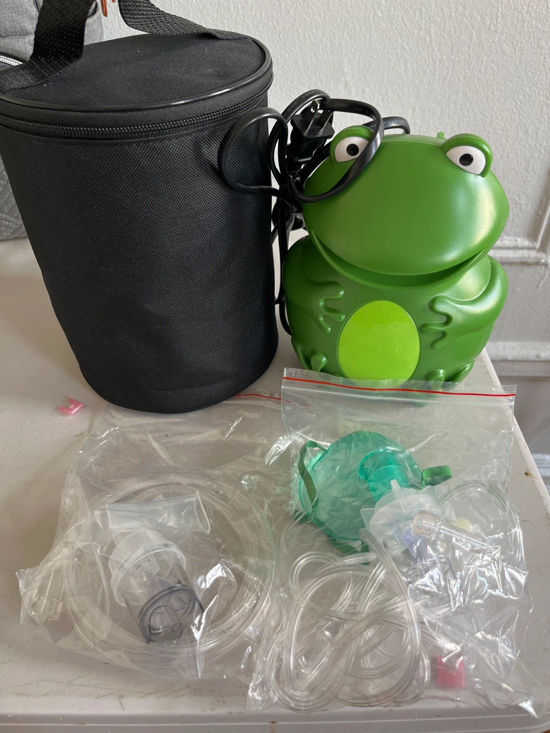 Frog Nebulizer Machine with Carrying Case and Accessories