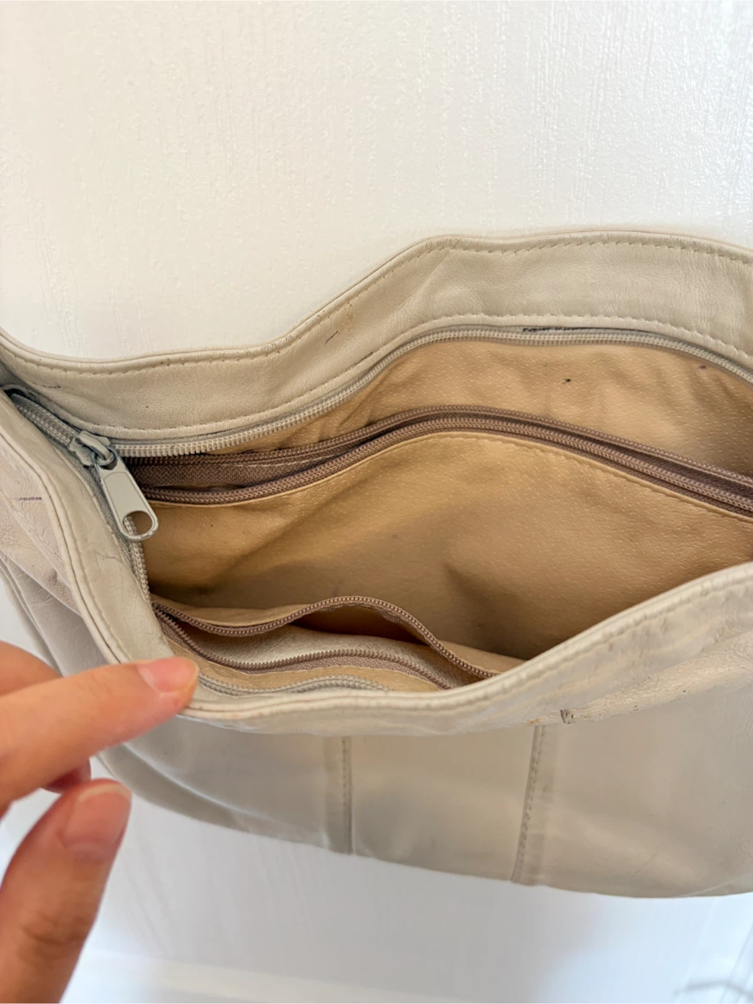 Cream Leather Shoulder Bag - photo 2