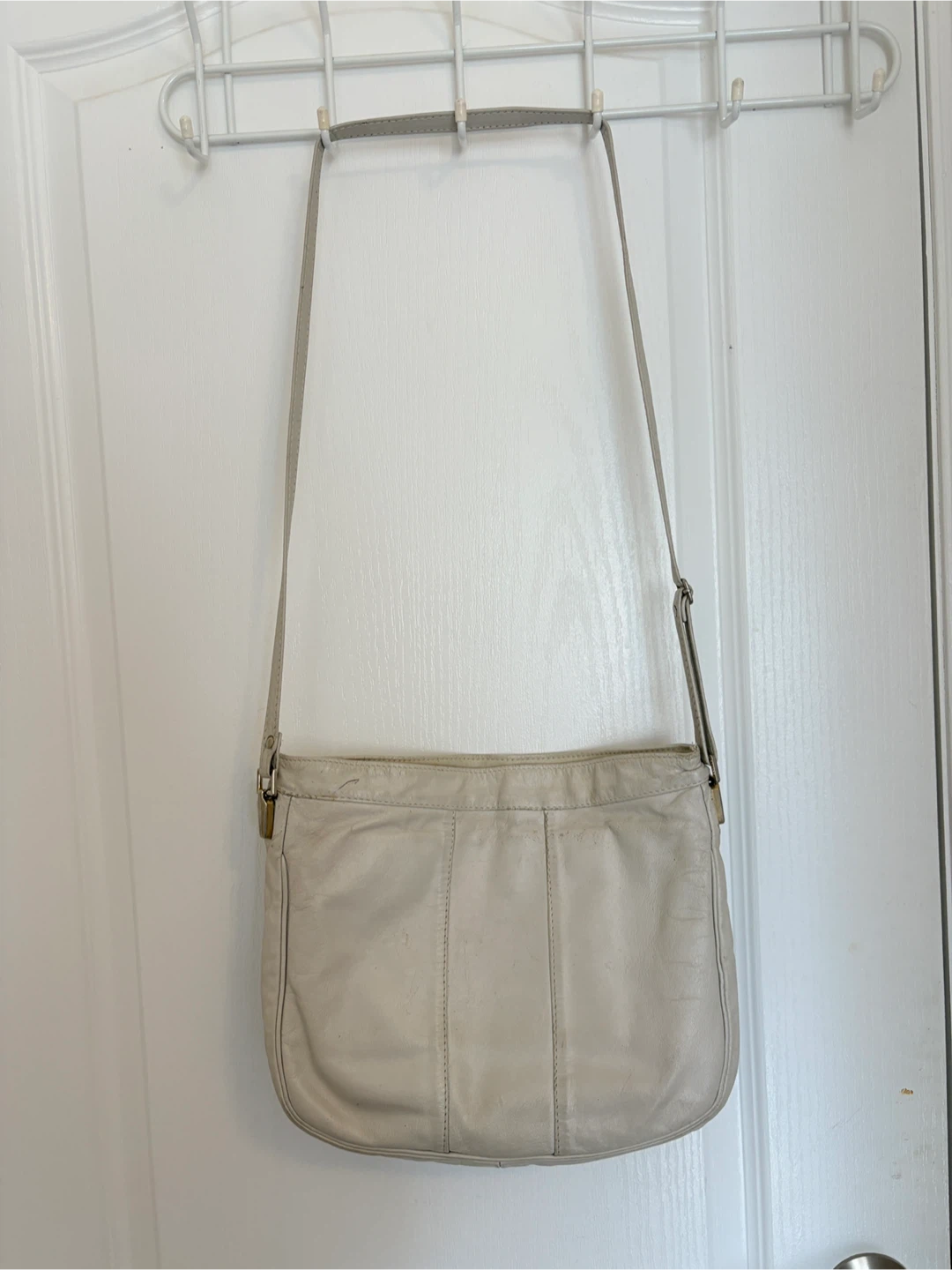 Cream Leather Shoulder Bag