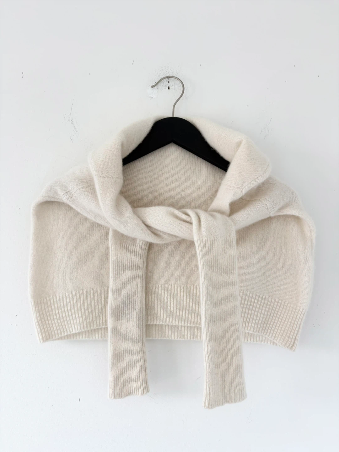 Aritzia Wilfred Cyprie 100% Cashmere Sweater - photo 3