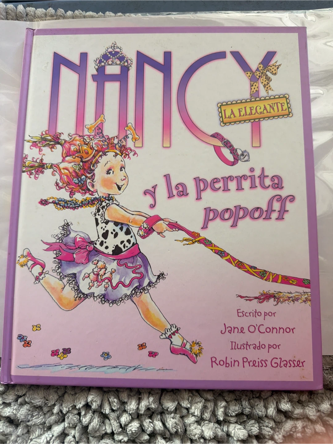 Nancy y la Perrita Popoff Book