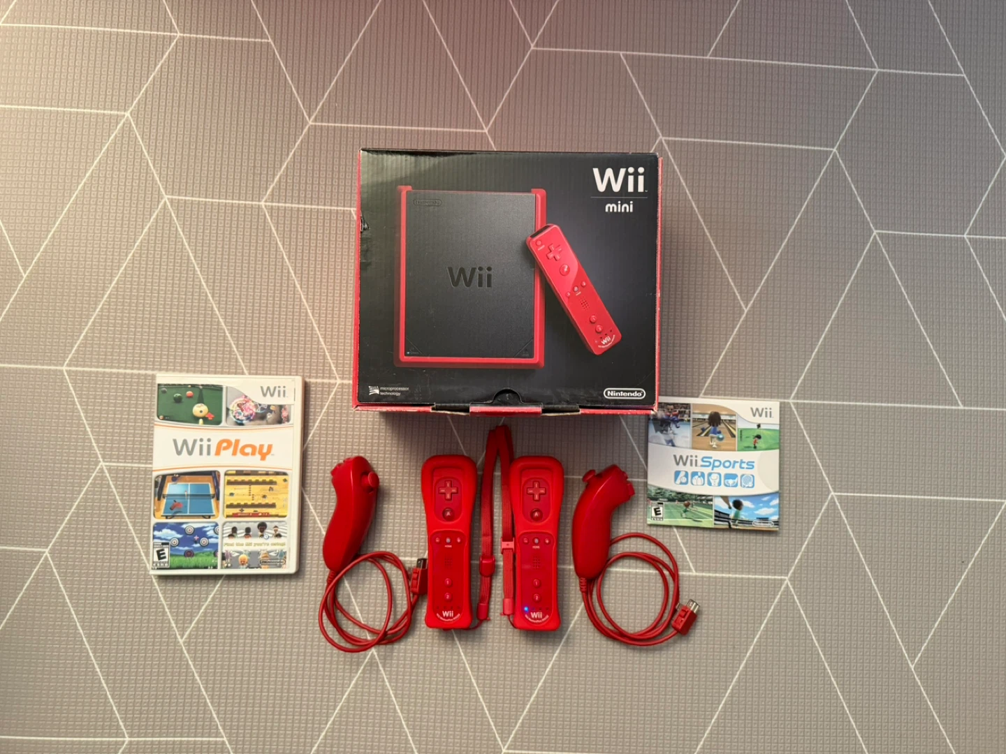 Wii Mini Bundle - LIKE NEW