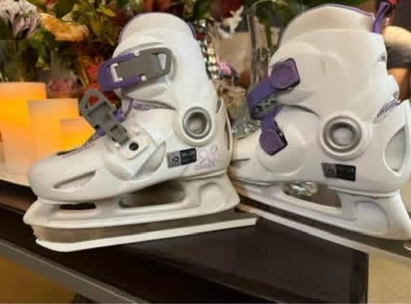 Oxelo White and Purple Ice Skates - photo 2