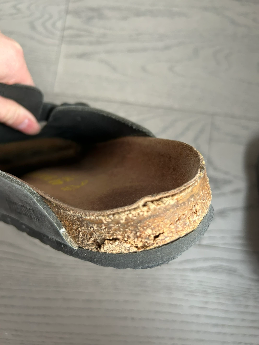 Minor wear & tear - Women’s Birkenstock Suede Size 40 - photo 3