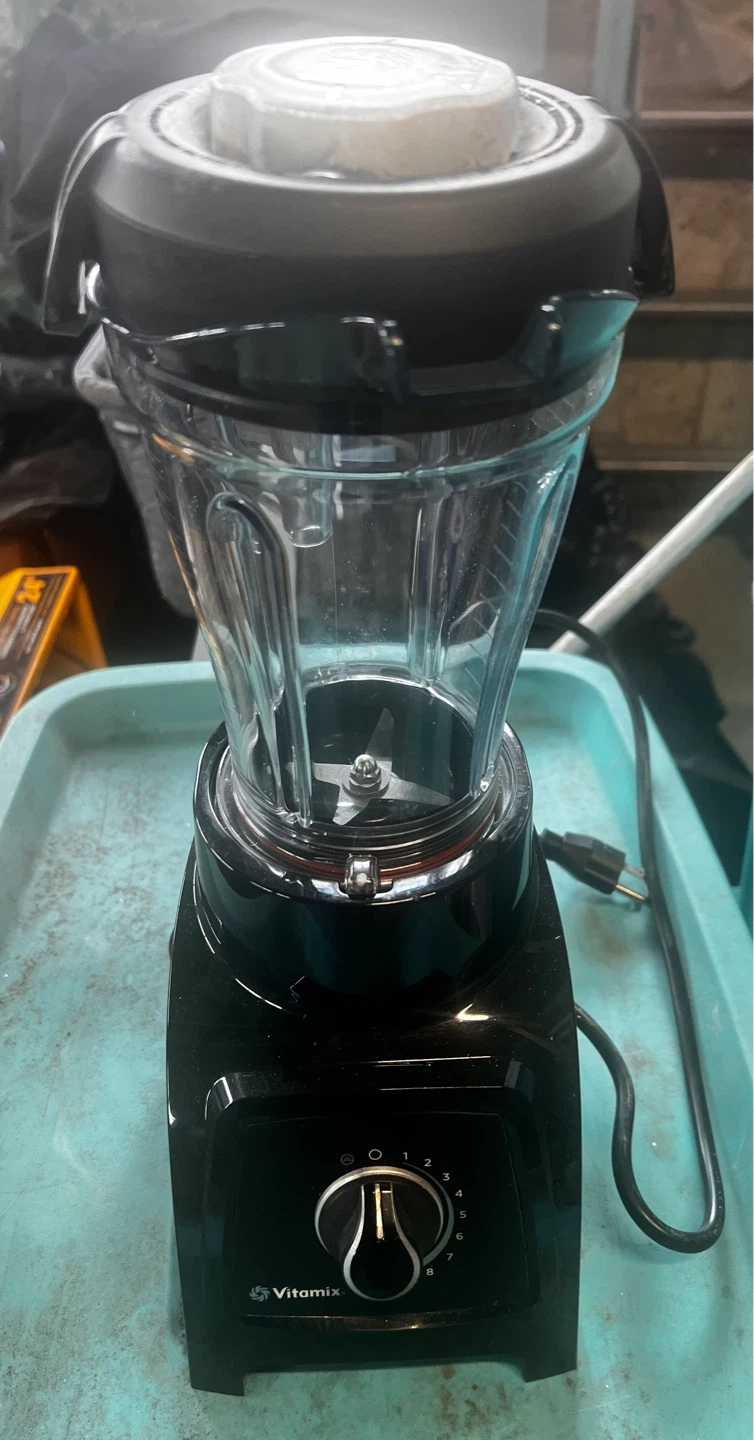 Vitamix Blender - photo 2