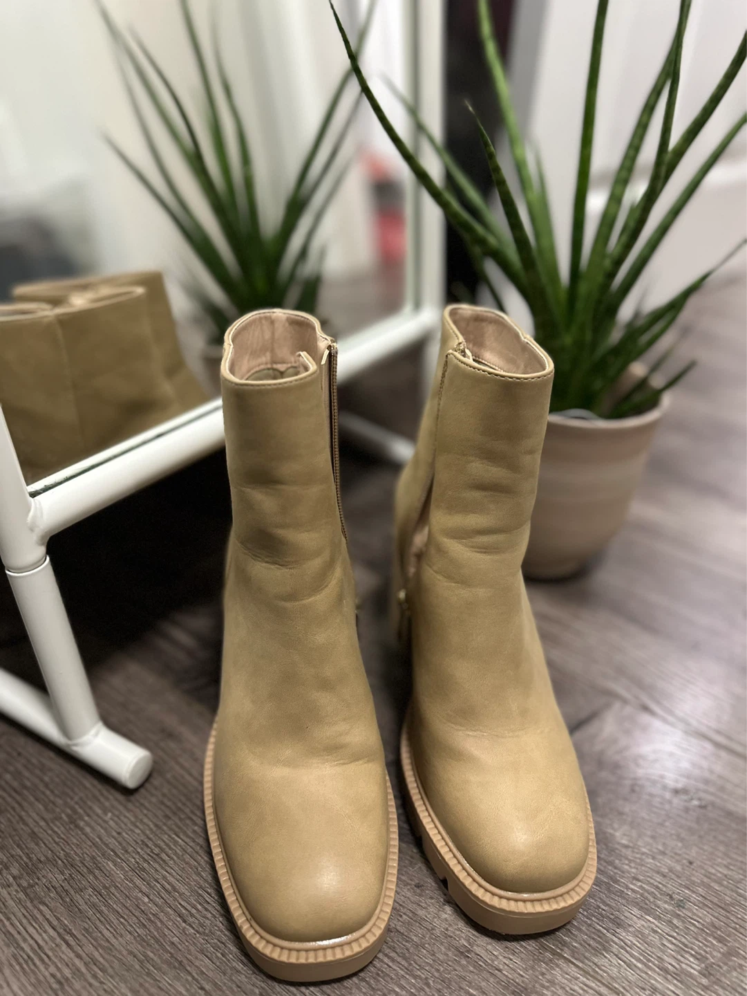 Used boots and sandals - photo 3