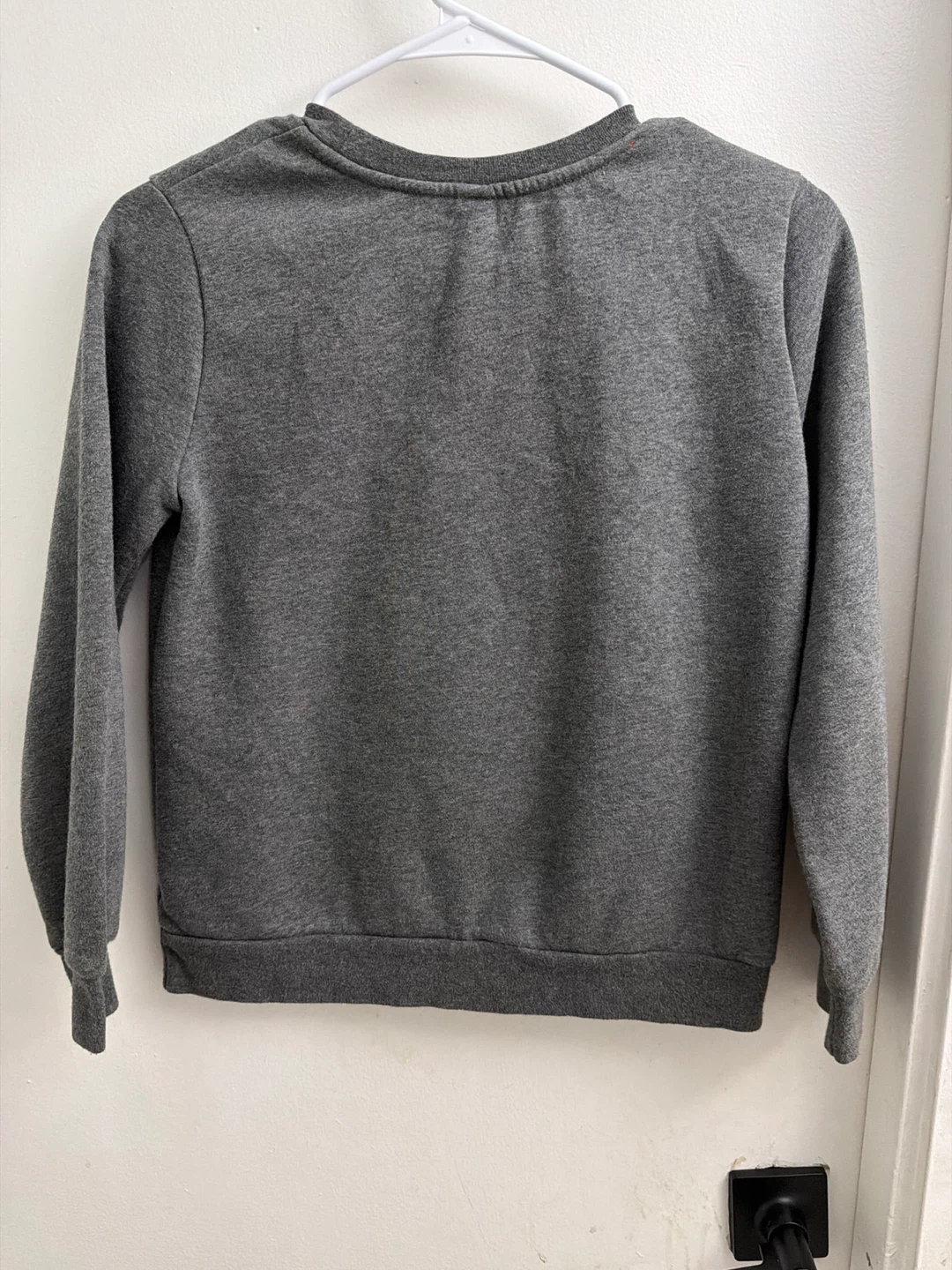 Joe Fresh Disney Minnie Mouse Graphic Sweatshirt Size 10-12 - photo 3