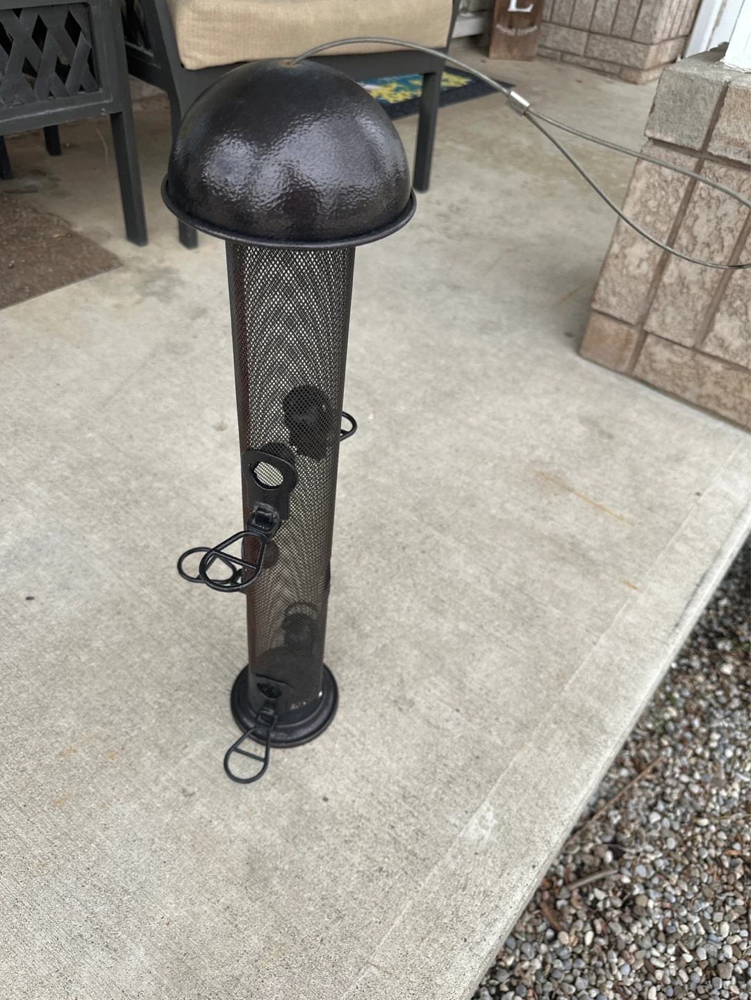 Black Metal Mesh Bird Feeder
