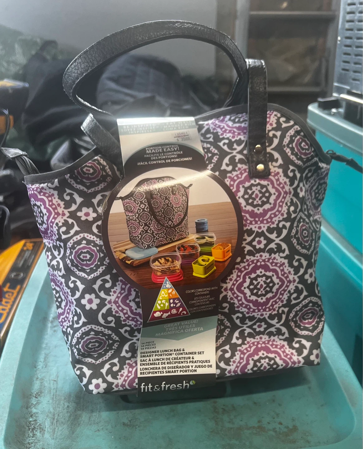 Fit & Fresh Designer Lunch Bag & Container Set - photo 2