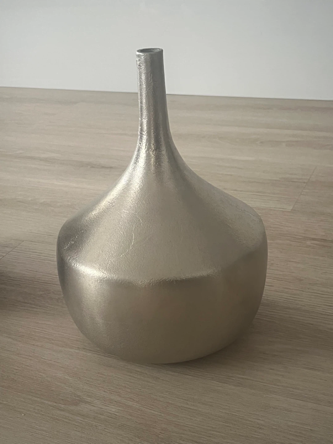 Silver Metal Fluted Vase - photo 2