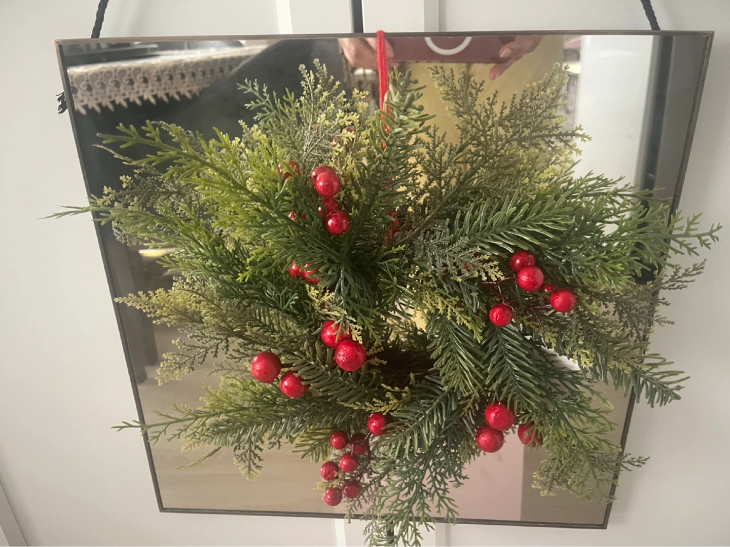 Artificial Christmas Wreath with Red Berries - photo 2