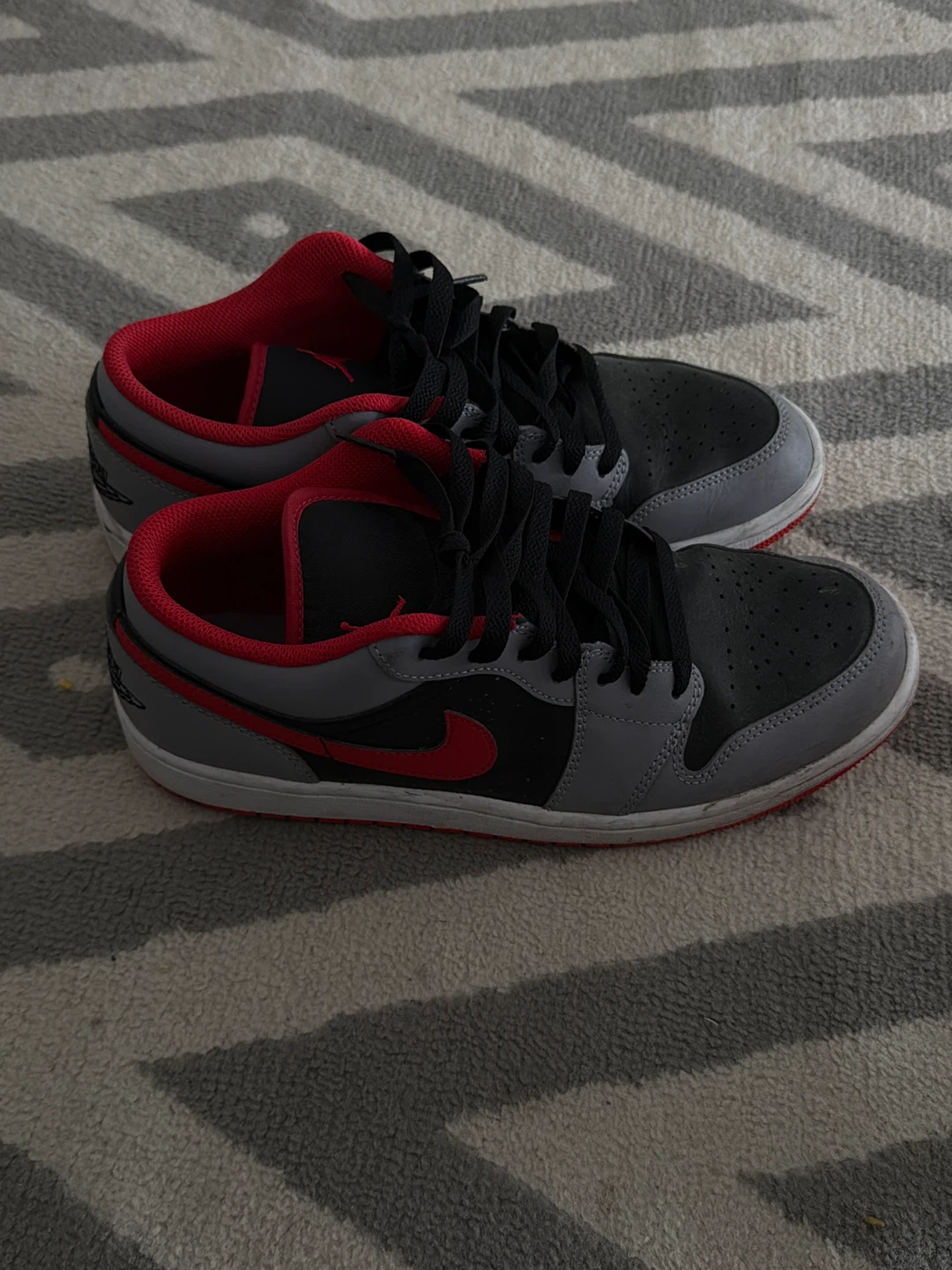 Air Jordan 1 Low SE Shoes - photo 2