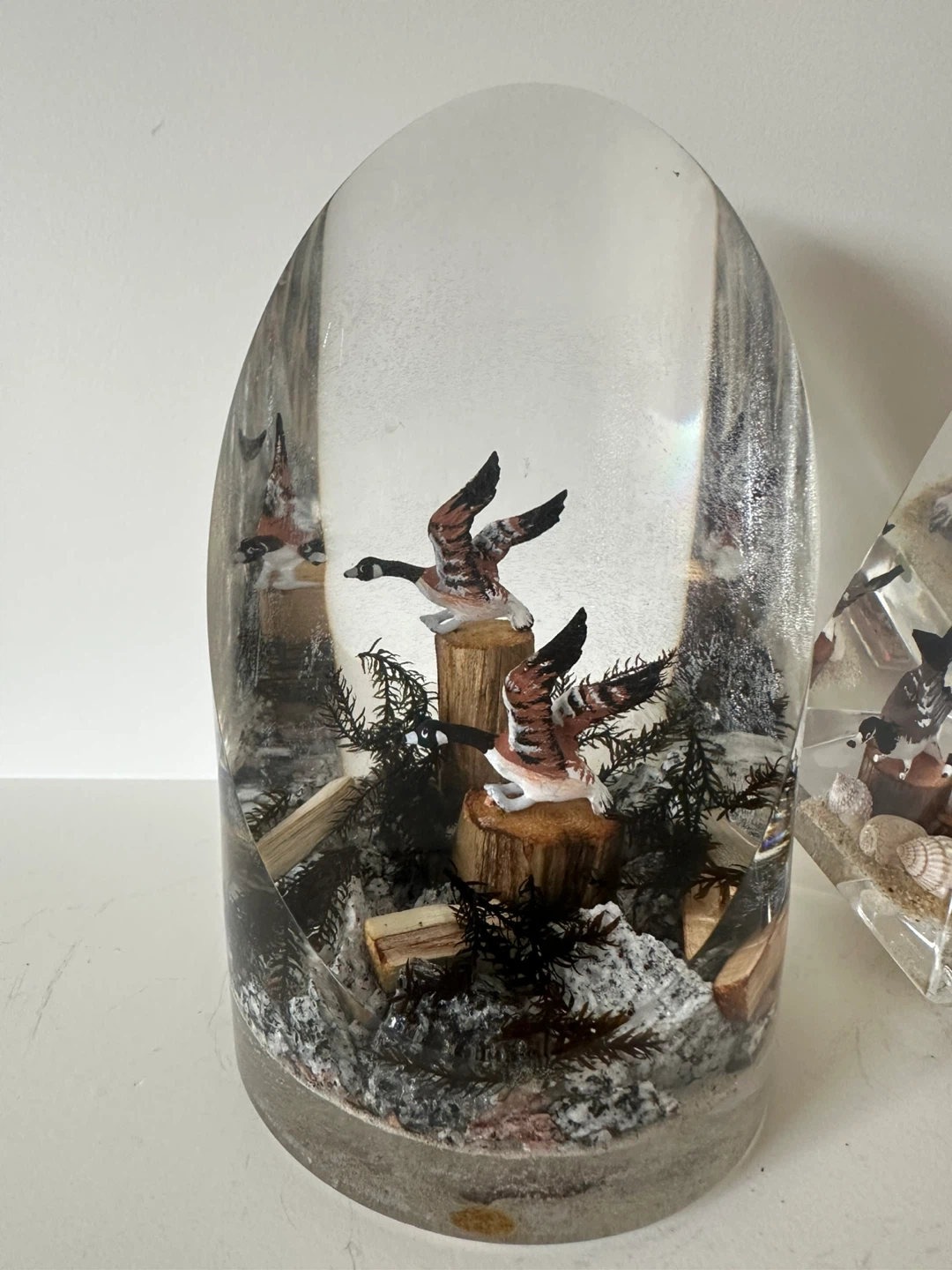 Vintage Lucite Canada Goose Paperweight Sculpture Set of 3 - photo 5