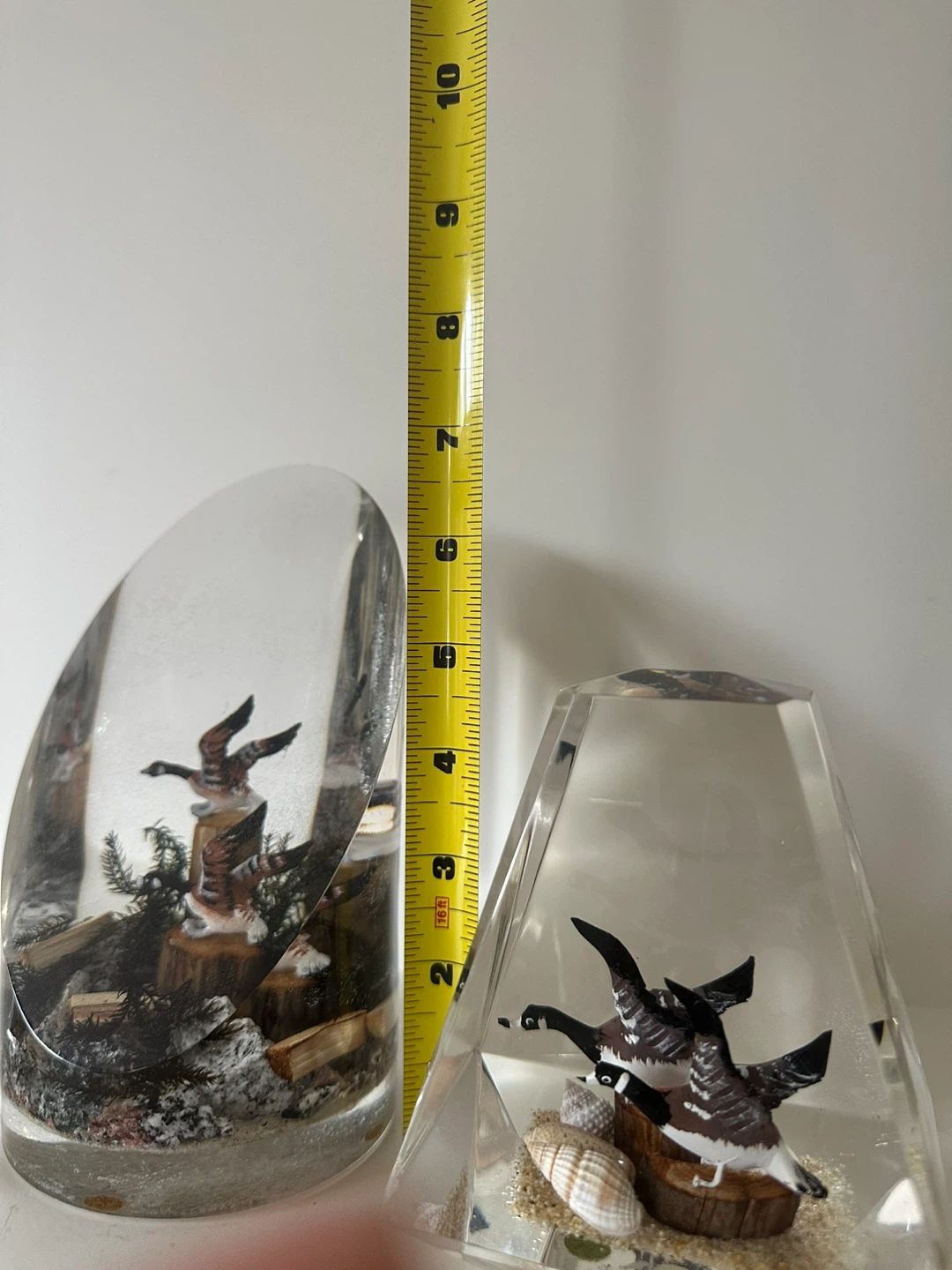 Vintage Lucite Canada Goose Paperweight Sculpture Set of 3 - photo 3
