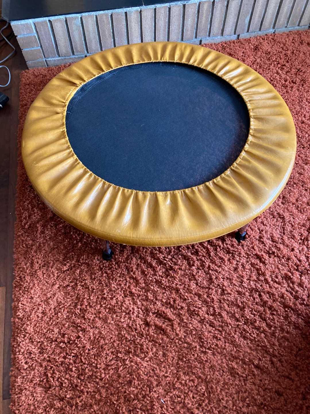 Heavy Duty Mini Trampoline with steel legs