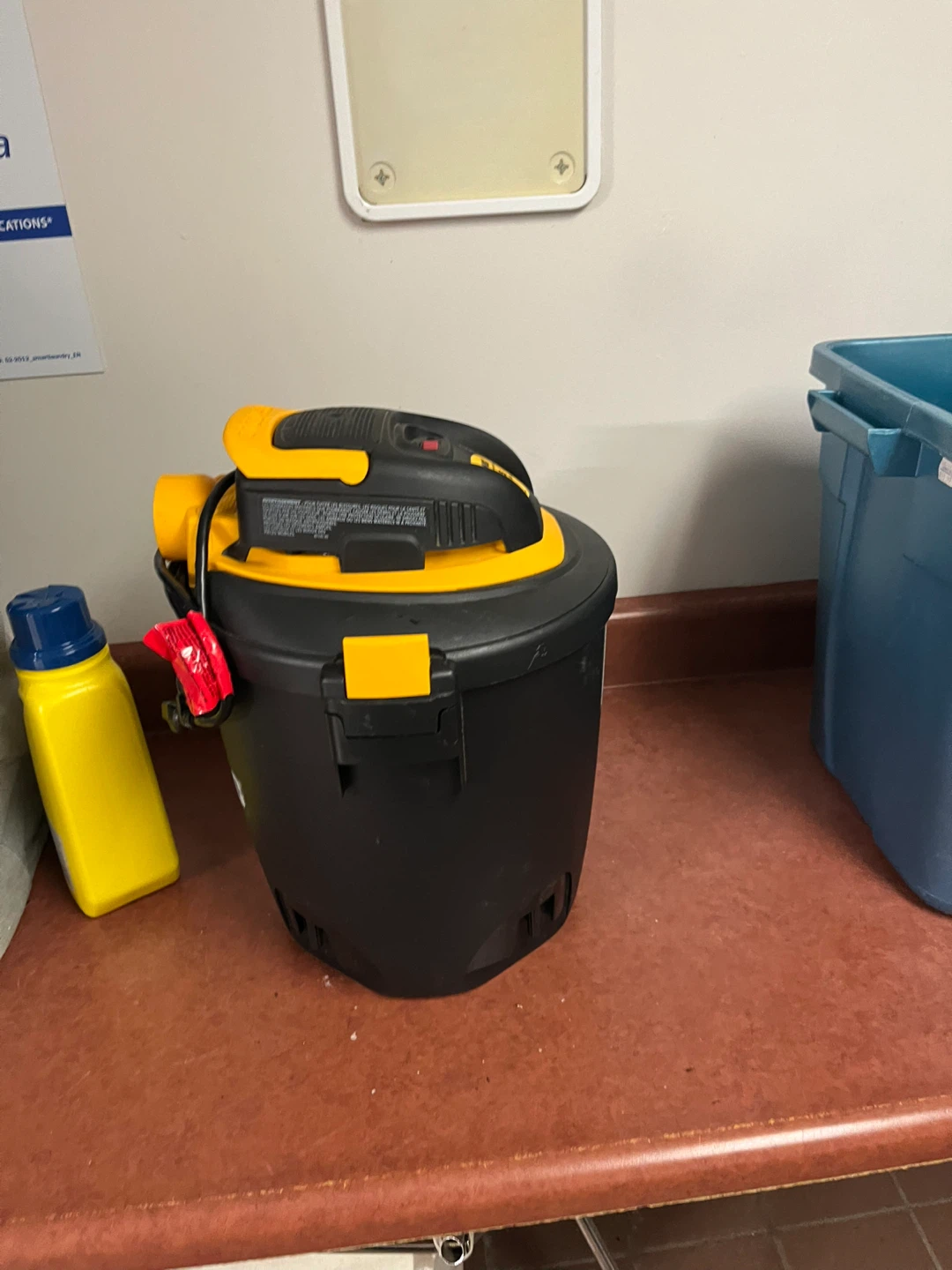 Shop-Vac 5 Gallon 2.0 HP Wet/Dry Vacuum - photo 2