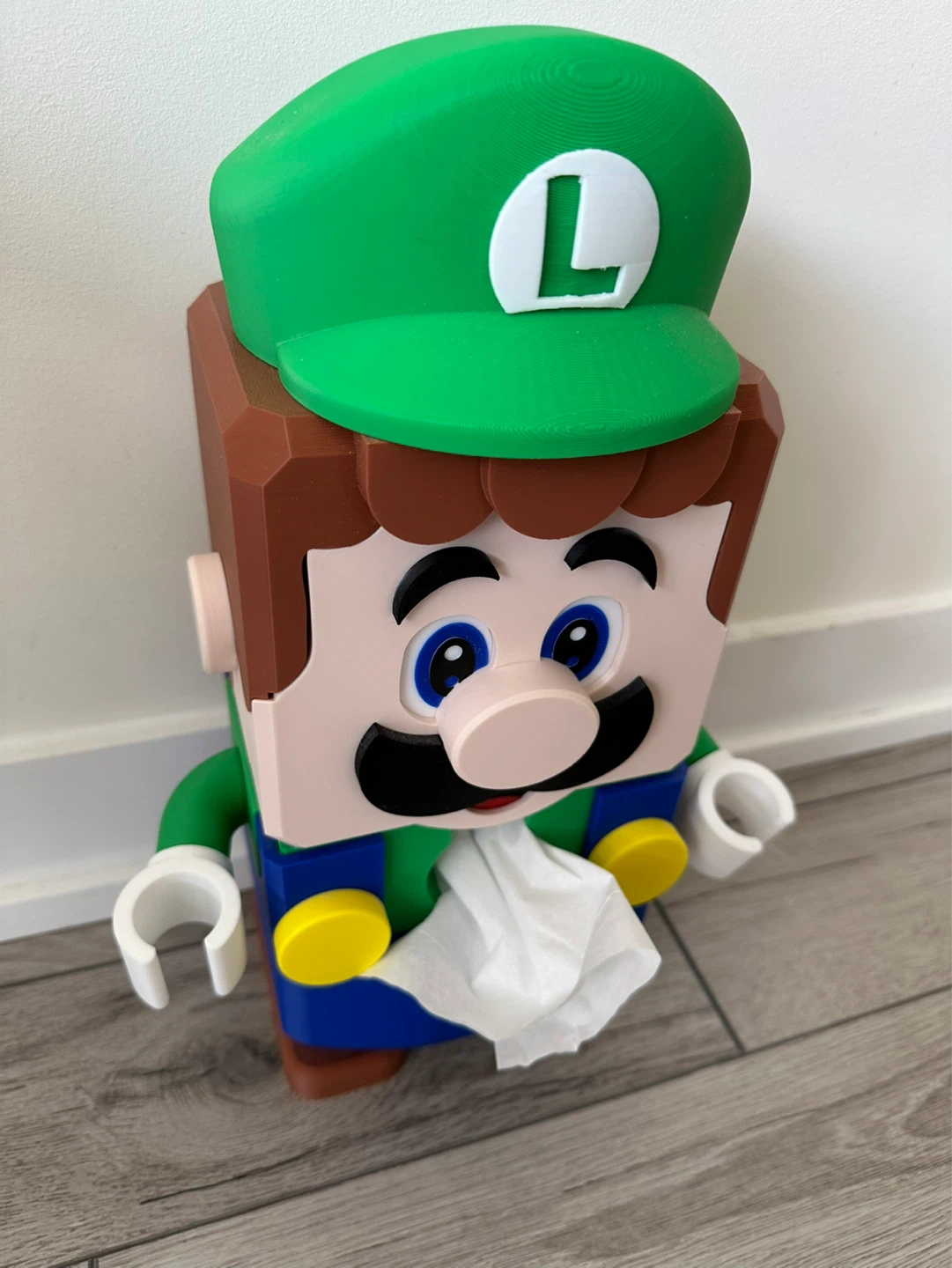 3D print Luigi Tissue Box Holder - photo 5