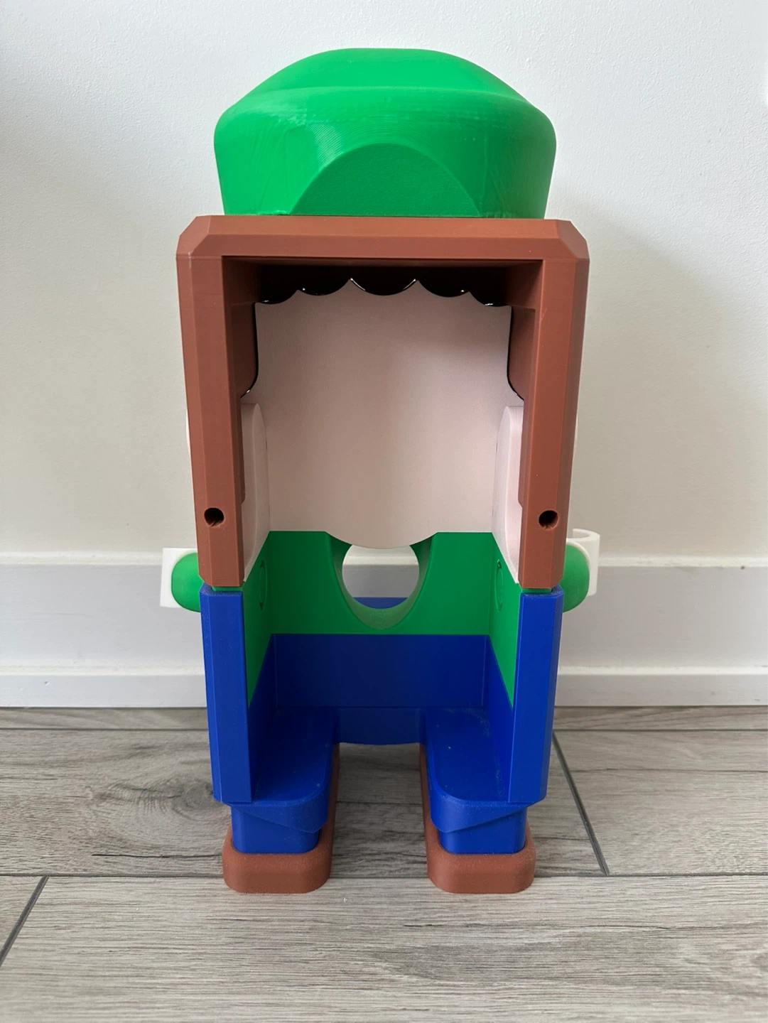 3D print Luigi Tissue Box Holder - photo 2