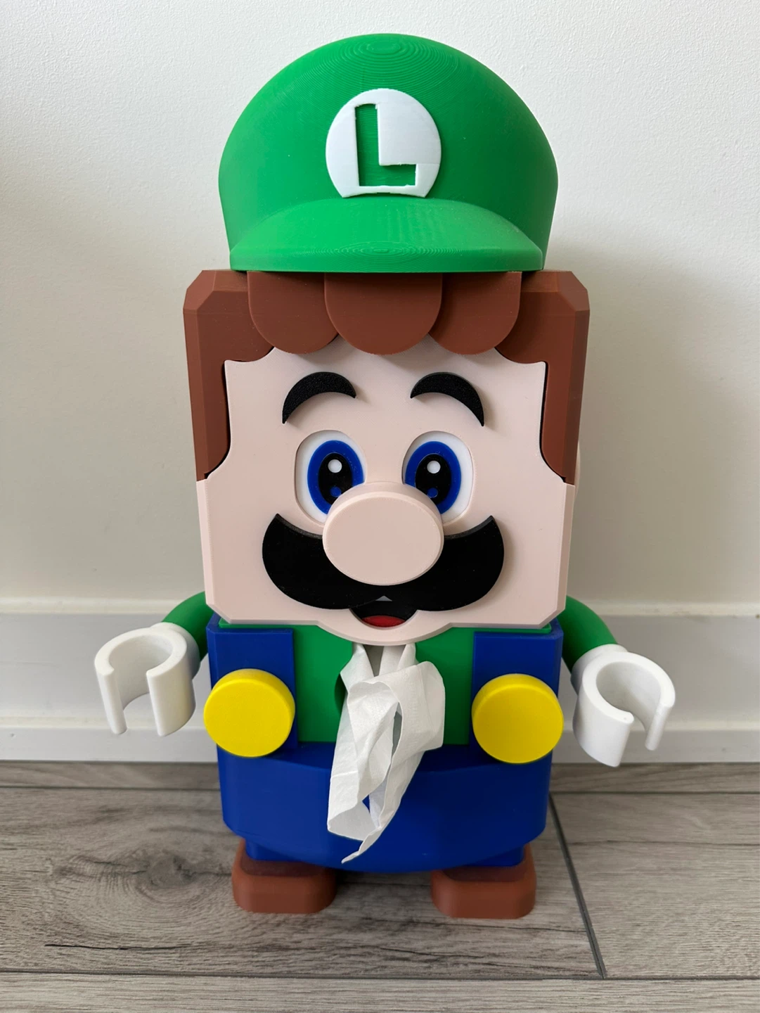 3D print Luigi Tissue Box Holder - photo 3