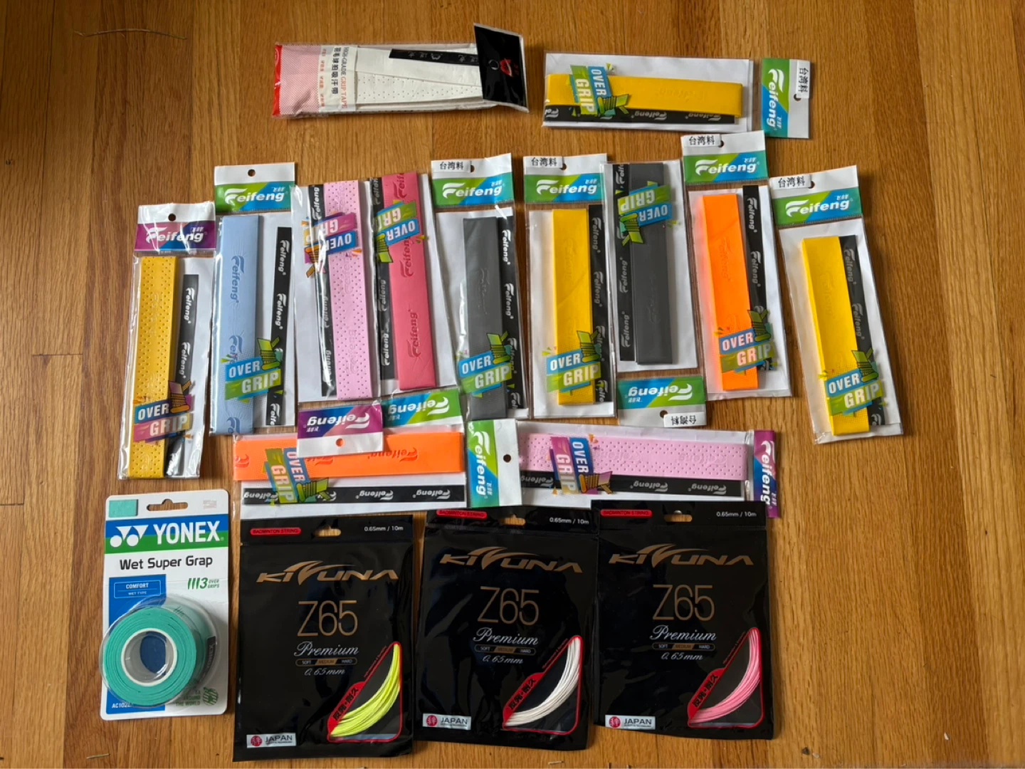 Feifeng & Kituna Overgrips and badminton Grip Tape Lot - photo 2