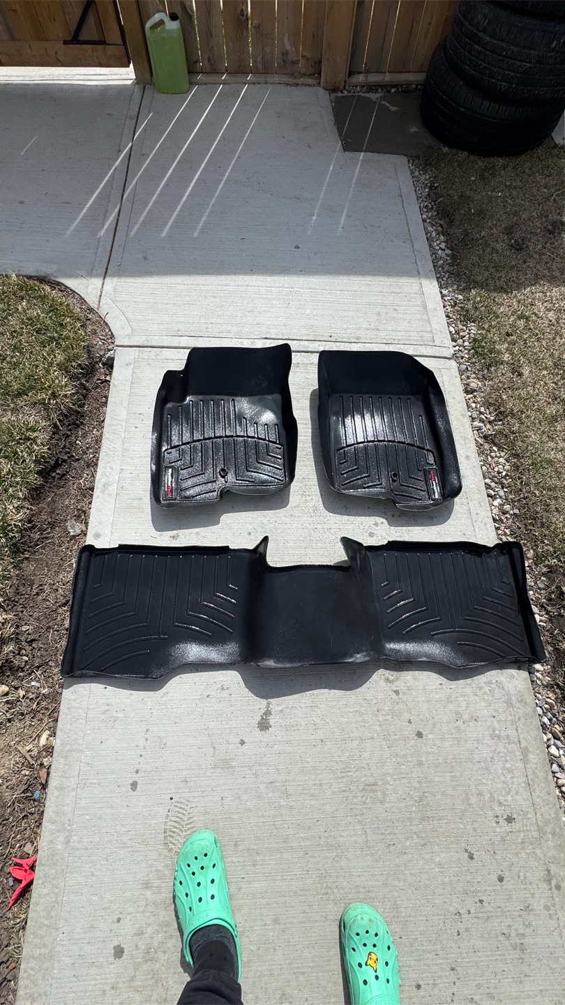 Floor mats for Jeep grand Cherokee
