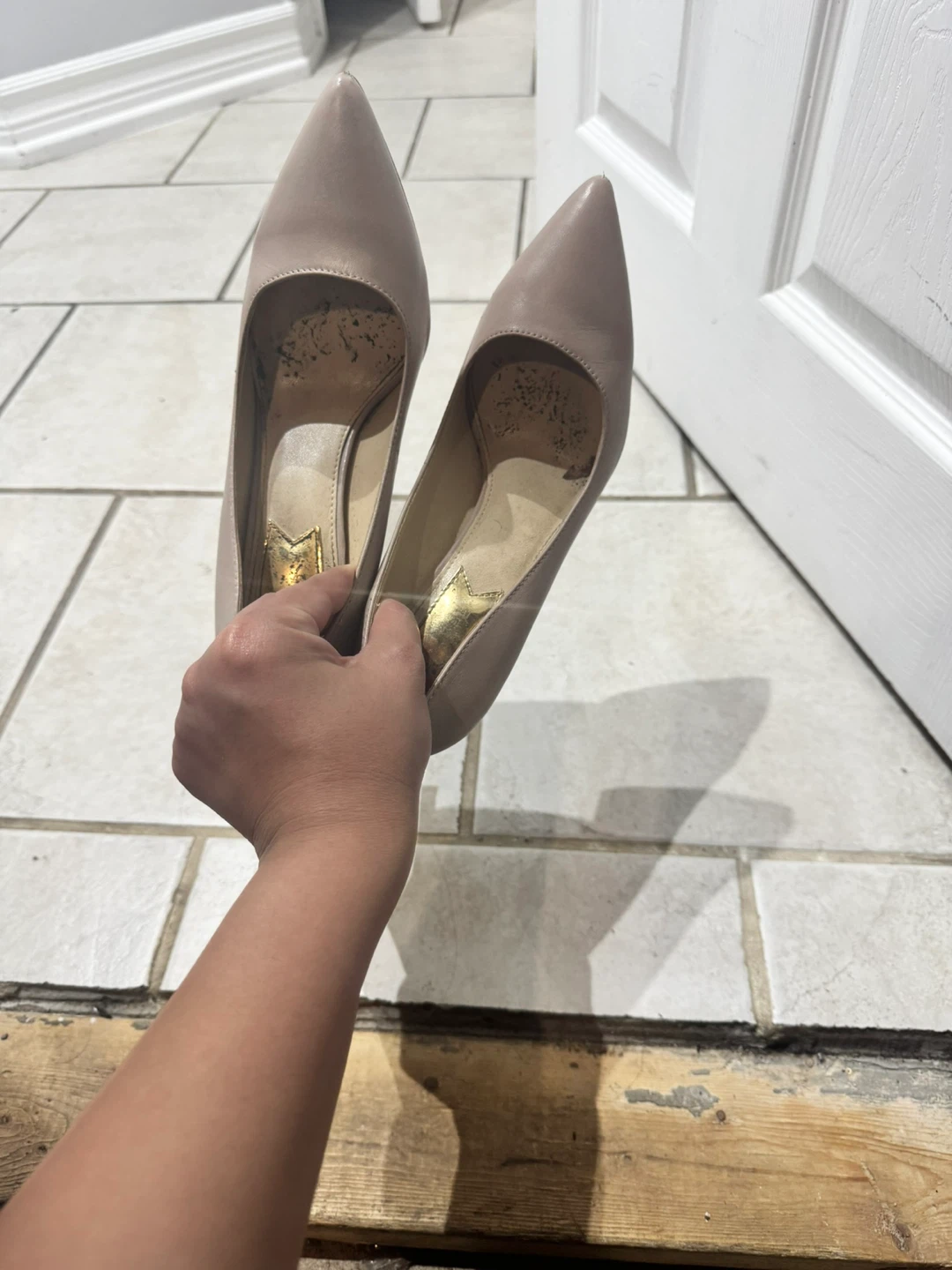 Marc Fisher Women's Pink Pointed Toe Heels