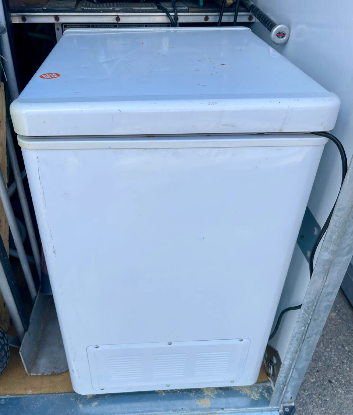 White Chest Freezer 85cm x 55cm