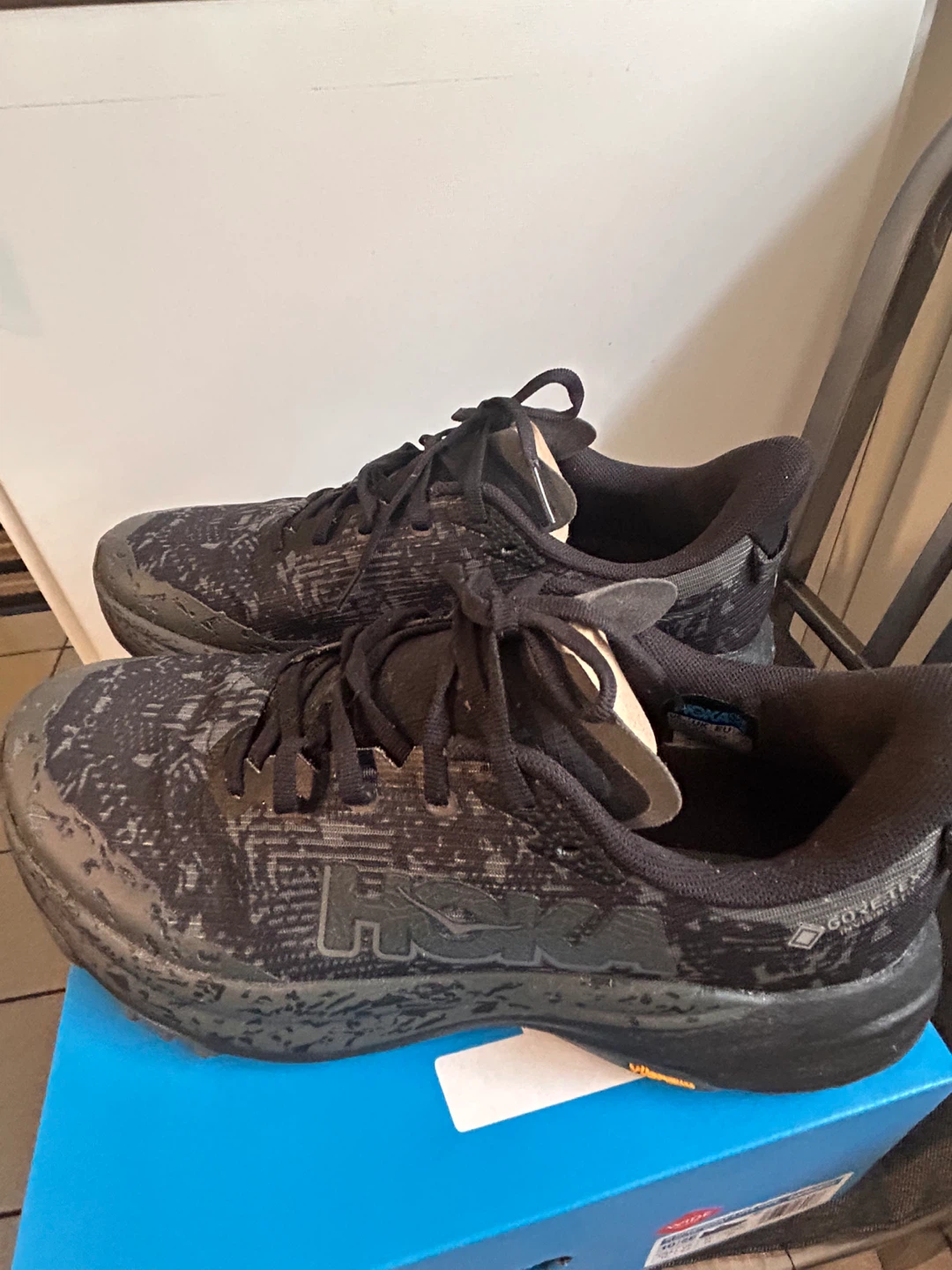 Hoka Men Speedgoat 6 GTX running shoes - photo 2
