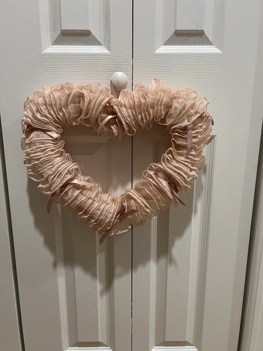 Decorative Pink Heart Wreath - photo 2