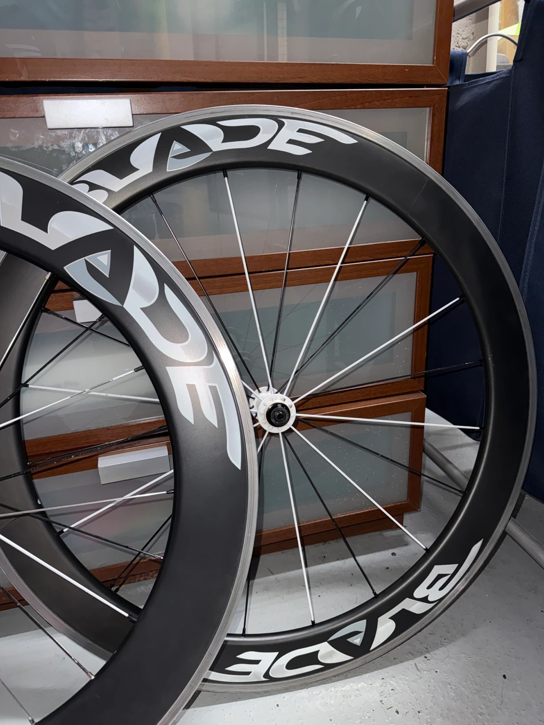 BLADE Road Bike Wheelset - photo 2
