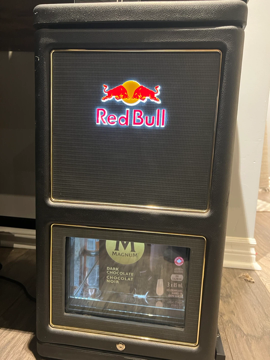 Red Bull Fridge DJ Cooler Amplifier - photo 5