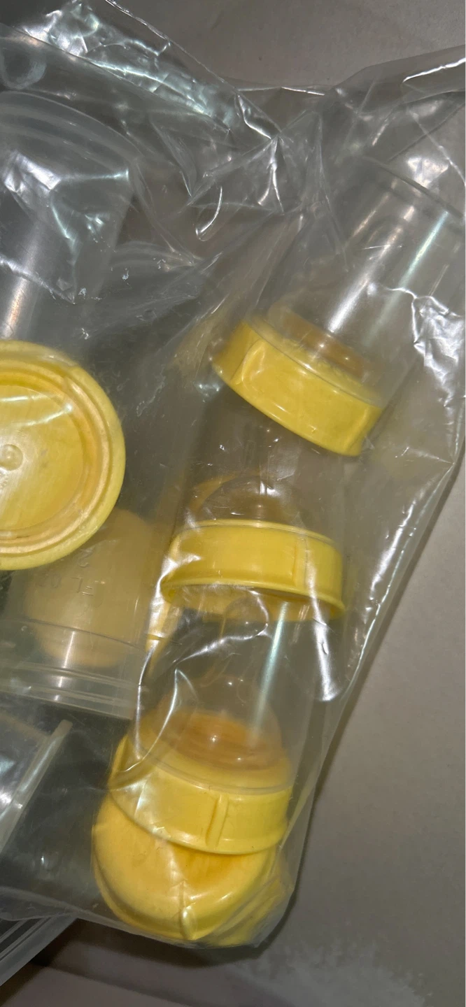 Medela Bottles and Parts - photo 4