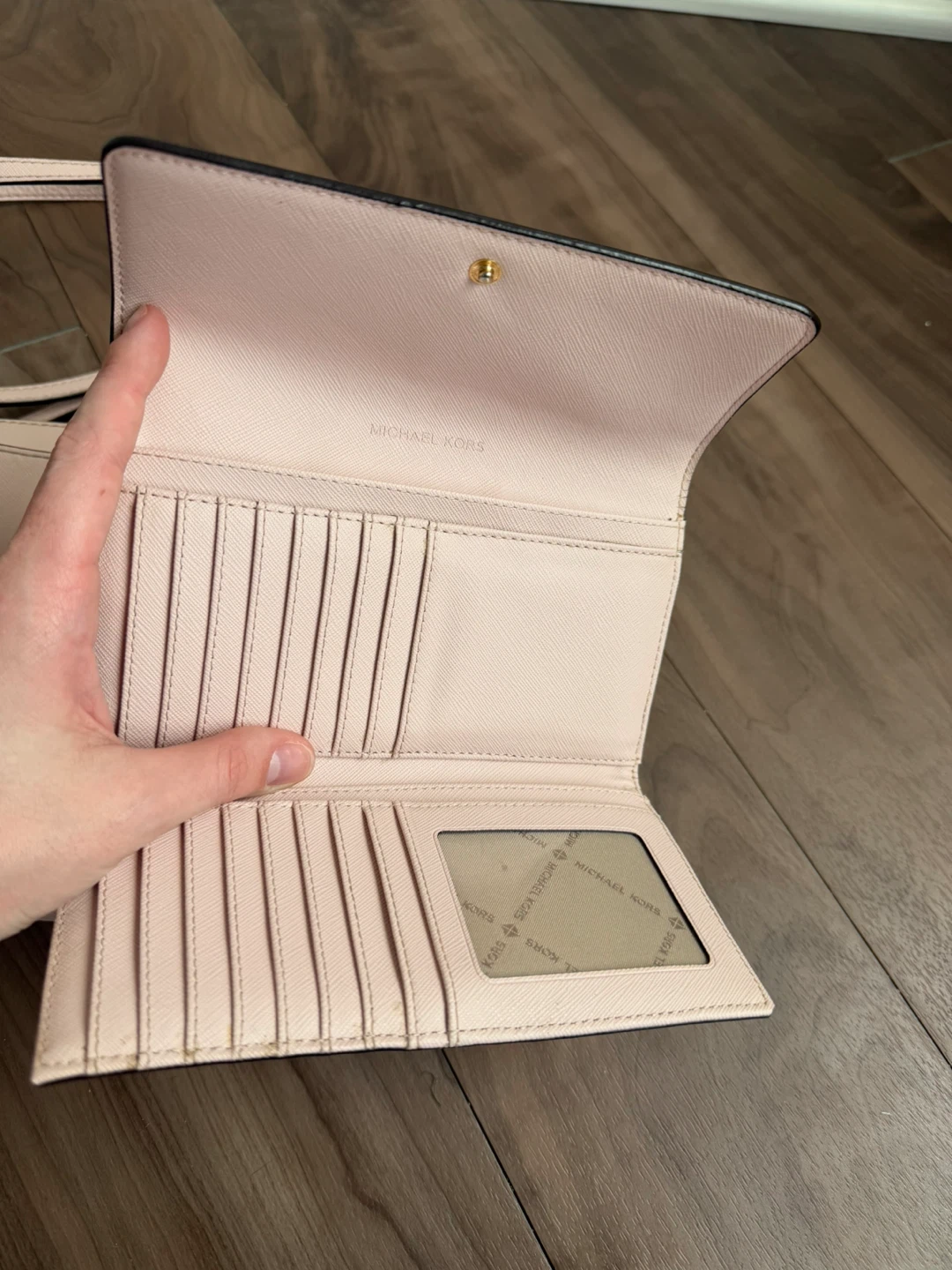 Michael Kors Pink Leather Crossbody Bag and Wallet Set - photo 2