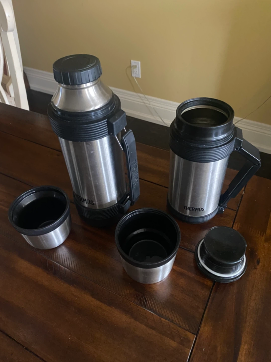 Thermos Vacuum Insulated Flasks (Set of 2) - photo 2