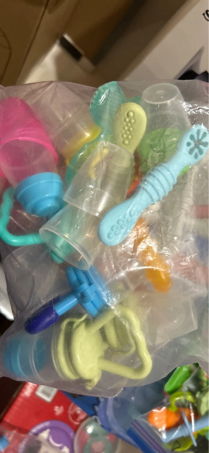 Baby Food Feeder Pacifier Set - photo 2
