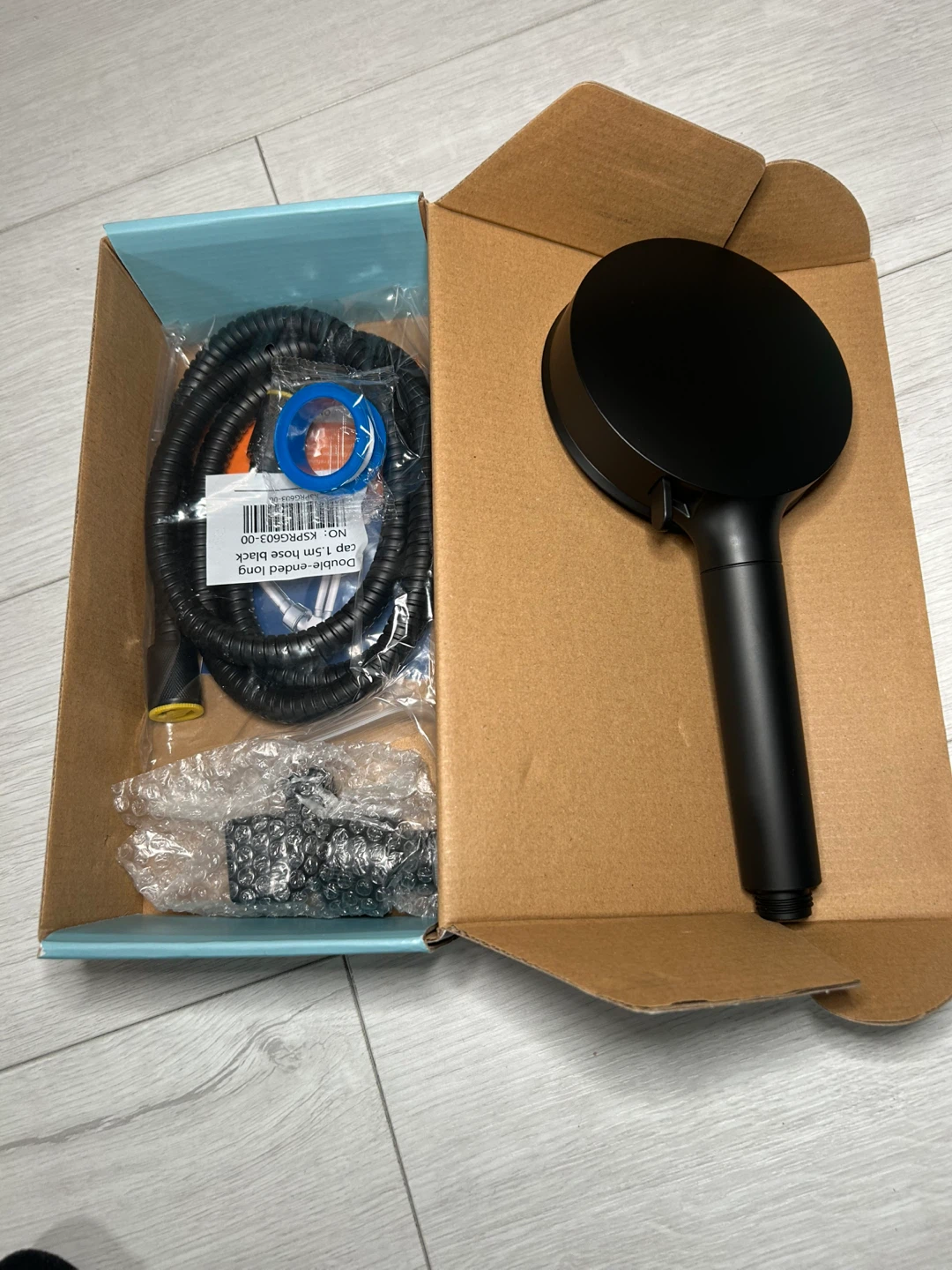 Cobbe Filtered Shower Head with 1.5m Hose - photo 2