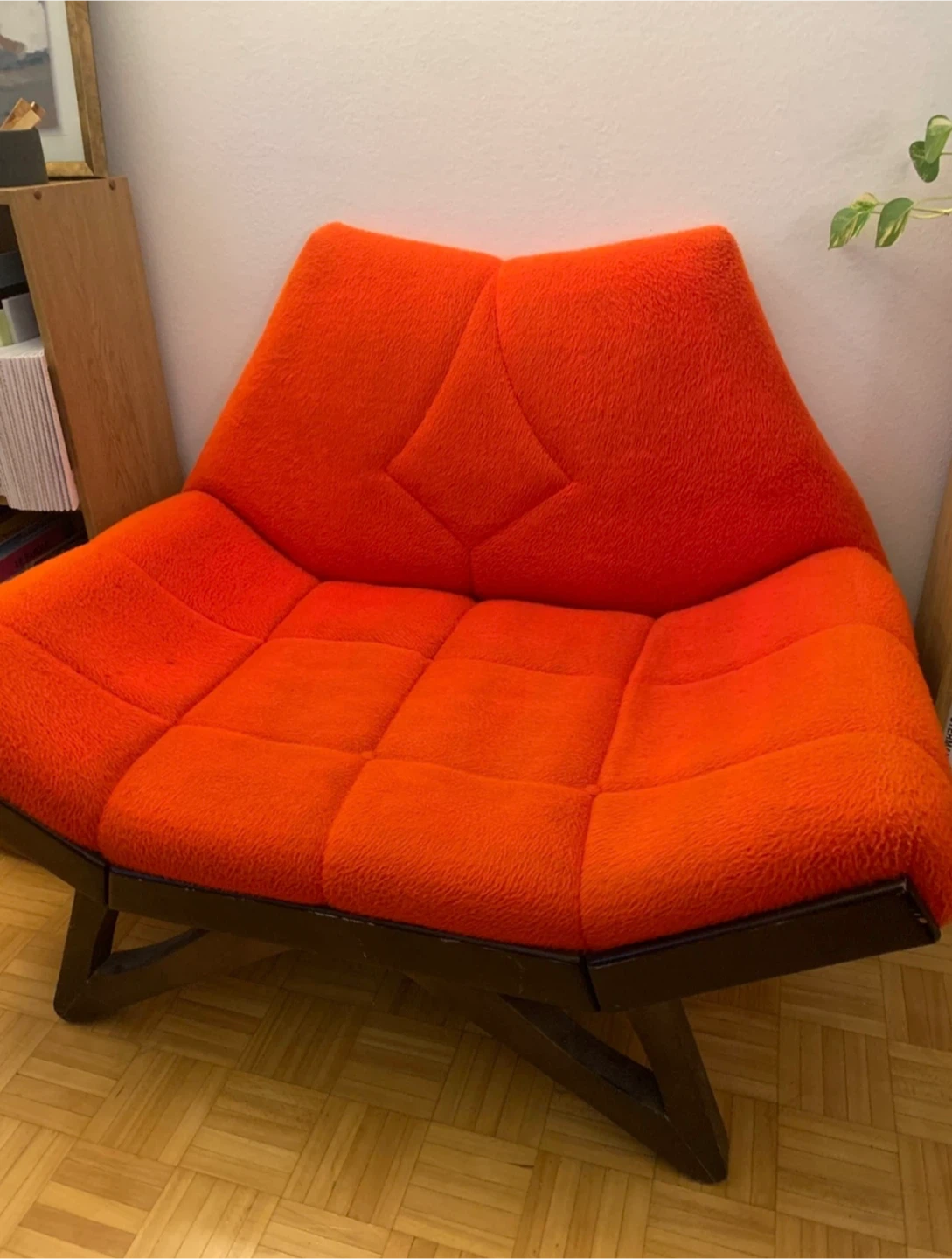vintage couch - photo 2