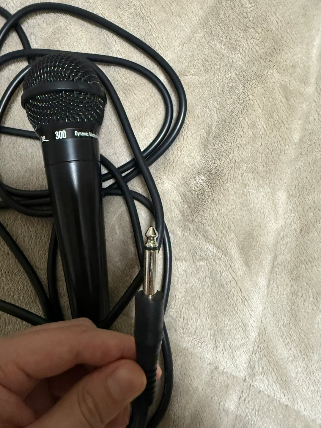 Dynamic Microphone - photo 3