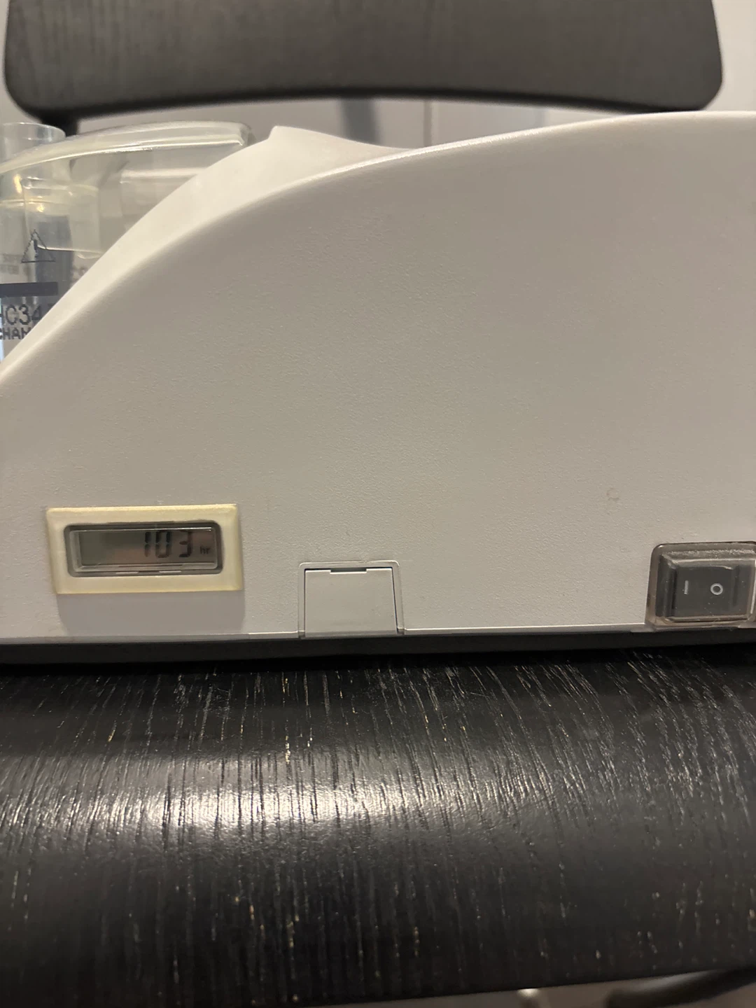 Fisher & Paykel HC221JHU CPAP Humidifier with Hose and Mask - photo 2