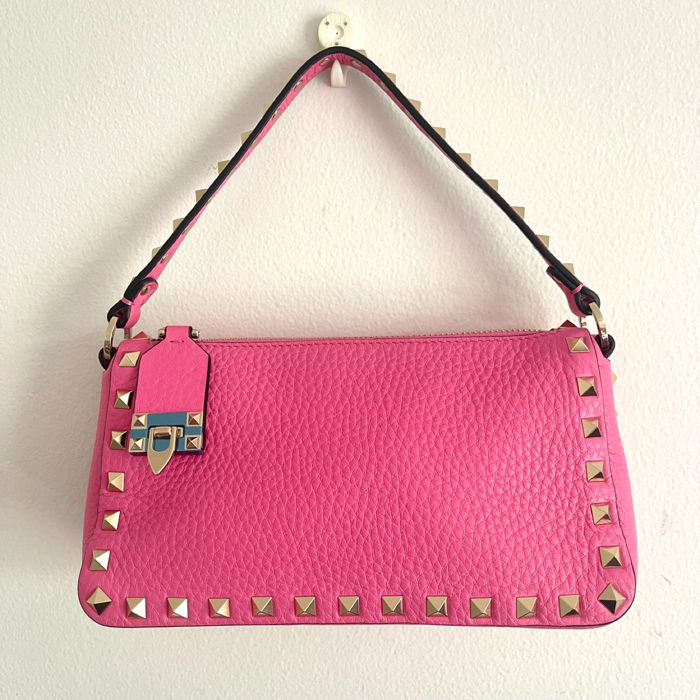 NEW Valentino Rockstud Grainy Calfskin Crossbody Shoulder Bag - photo 2