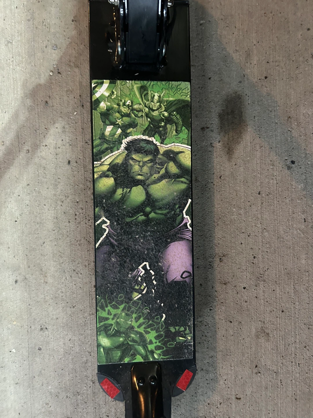 Marvel Hulk Kids Scooter - photo 3